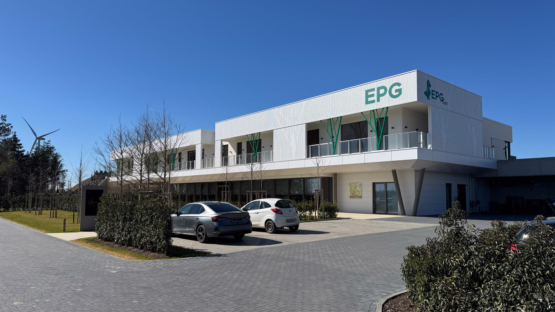 EPGlinos Gebäude und Lemabri